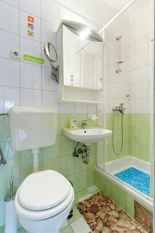 Nina, Apartment In City Centre 스플리트 객실 사진